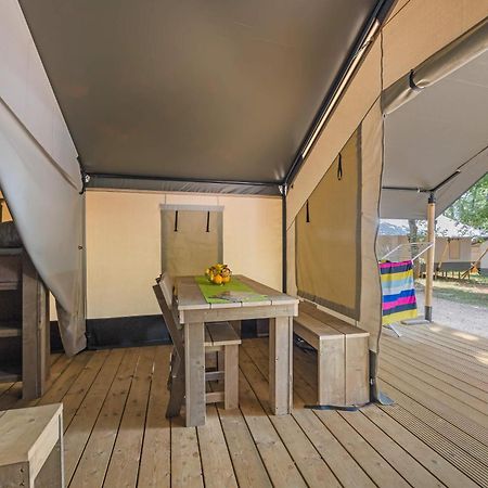 Easyatent Safari Tent Park Умаг Стая снимка