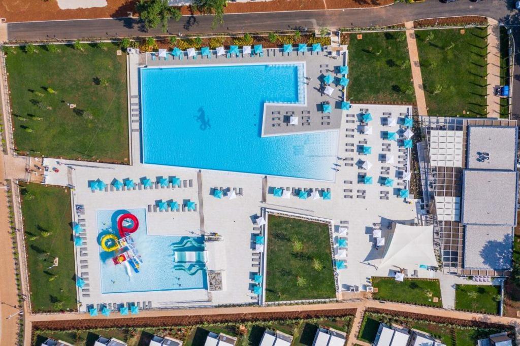 Easyatent Safari Tent Park Умаг Екстериор снимка
