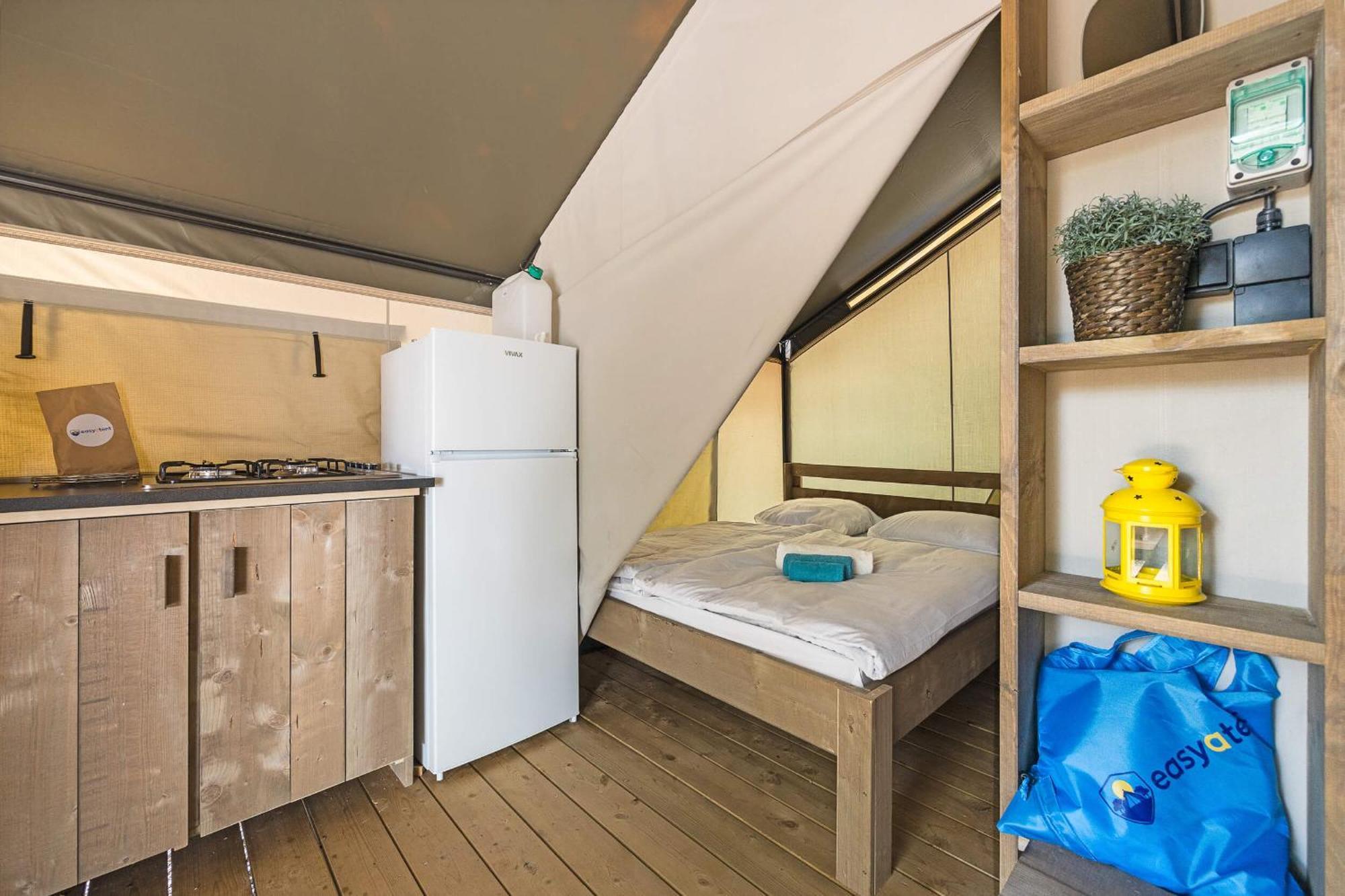 Easyatent Safari Tent Park Умаг Стая снимка