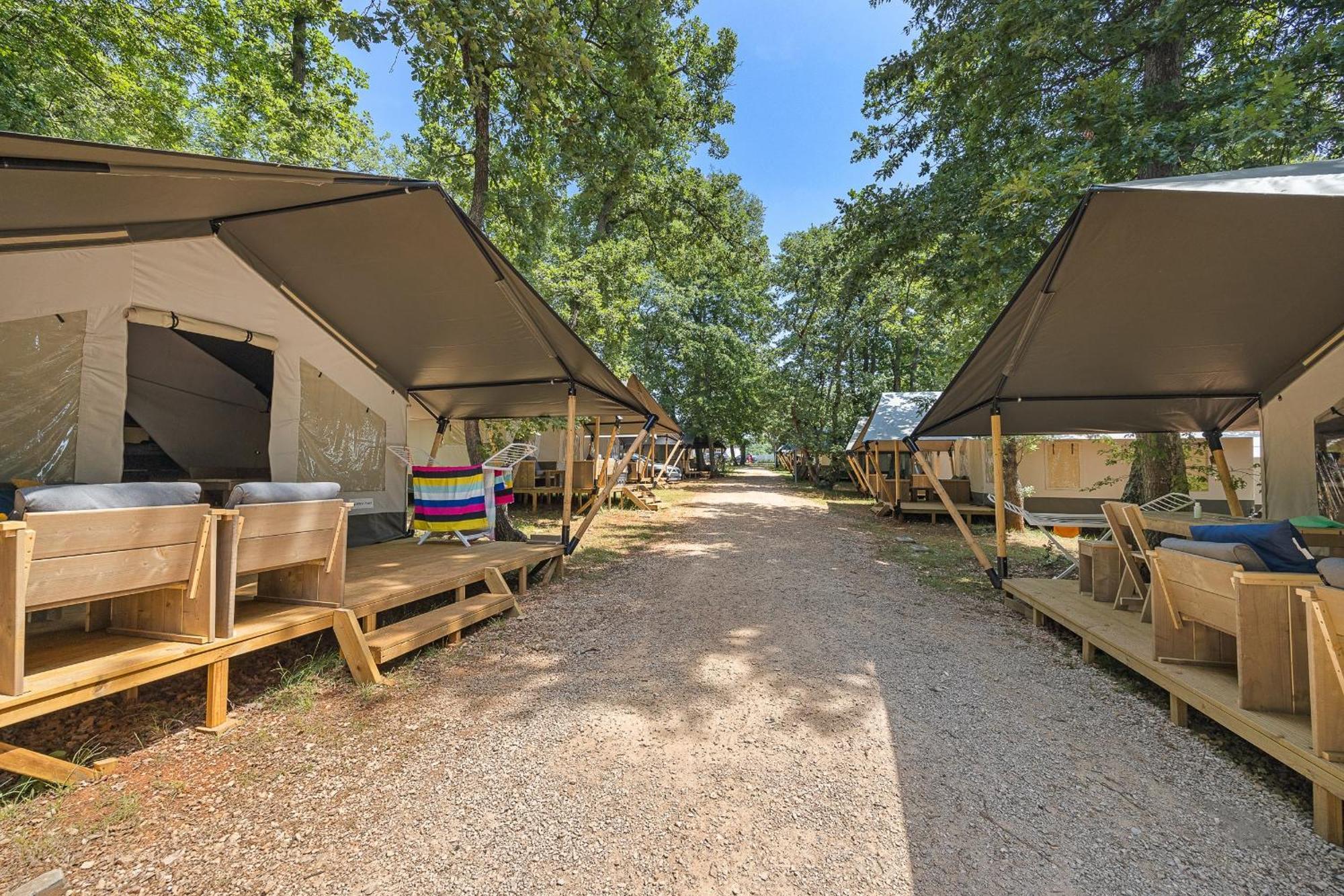 Easyatent Safari Tent Park Умаг Стая снимка